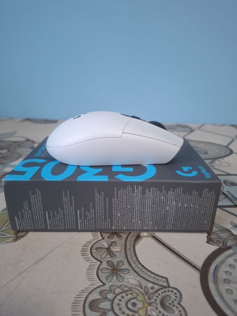 Logitech G305 Lightspeed