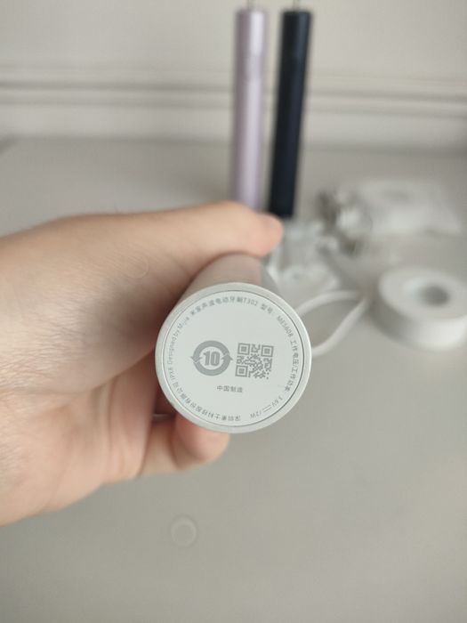 Продам Электрическую зубную щетку  Xiaomi