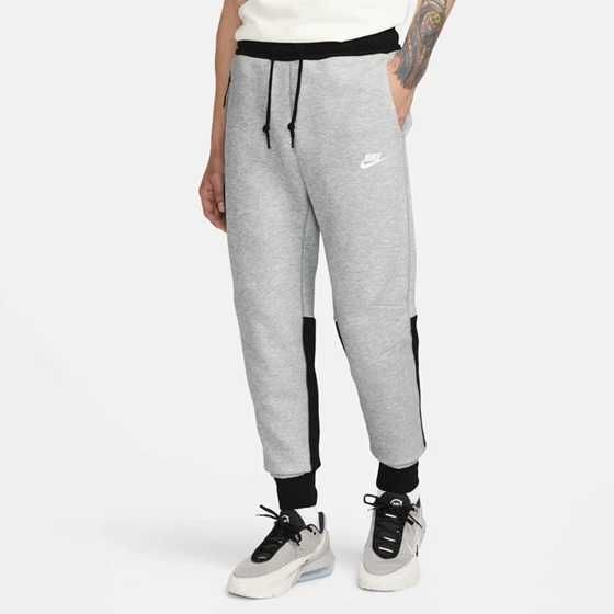 Nike Tech Fleece JGGR Спортно Долнище