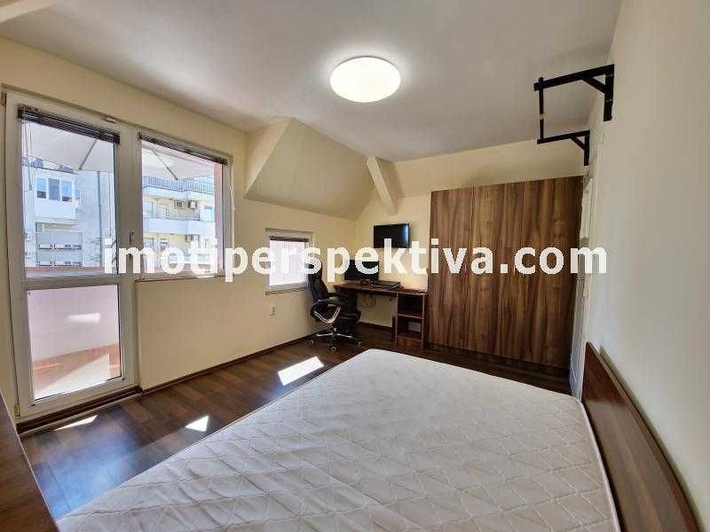 Продава се Двустаен апартамент в Пловдив, Център - 65 кв.м за 2431 €/кв.м - Снимка #5