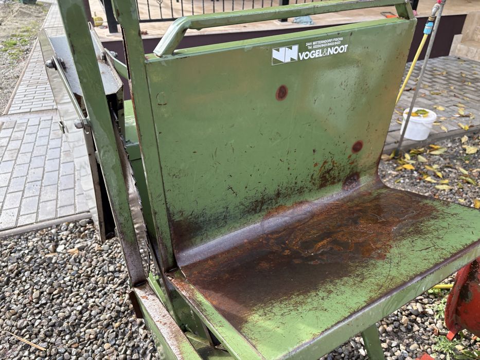 Circular dupa tractor