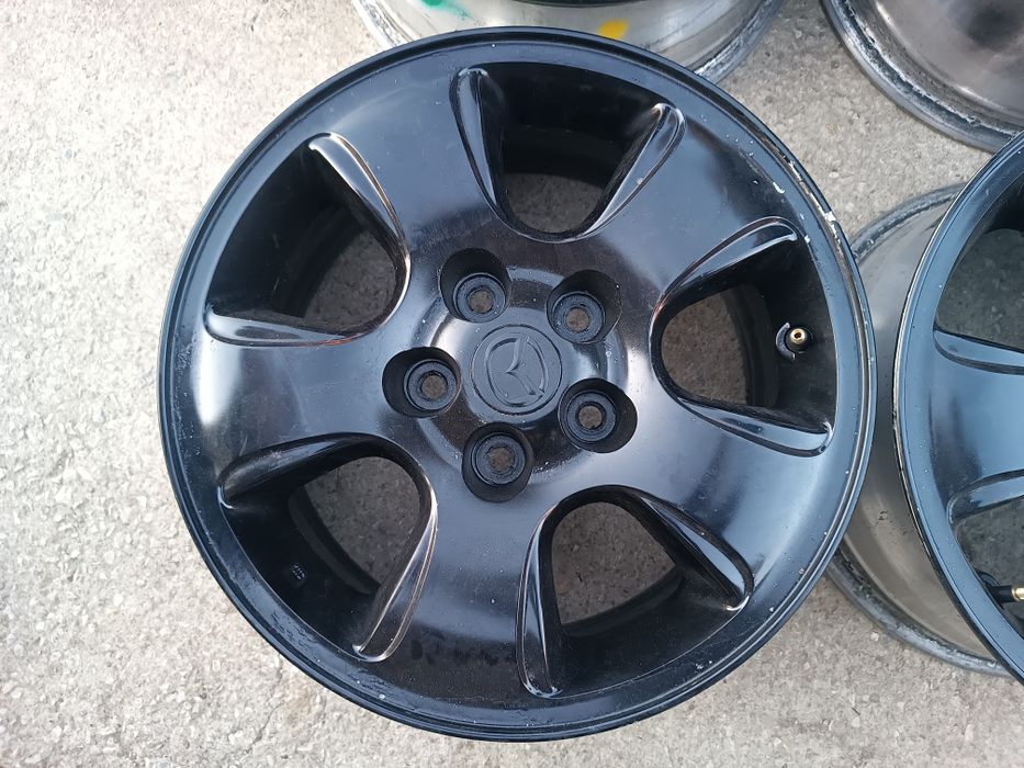 Mazda Tribute 16 цола