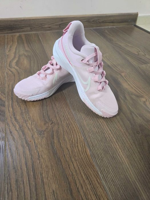 Детски маратонки Nike Star runner 4