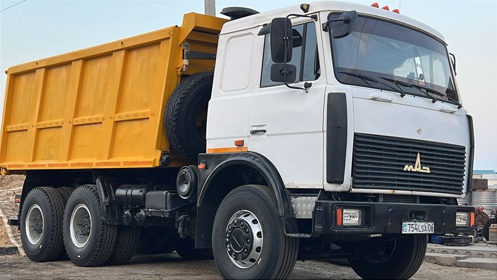 Маз 238     2010 года