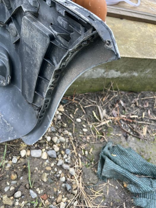 Bara fata Caddy 2009