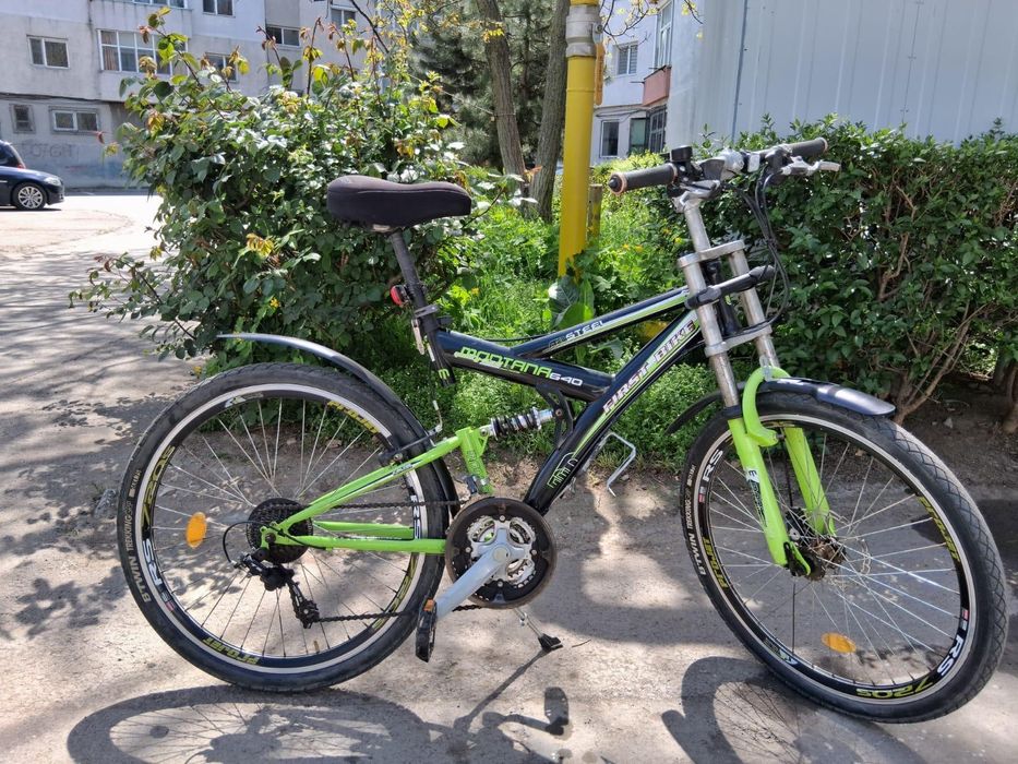 Bicicleta FirstBike Montana 640