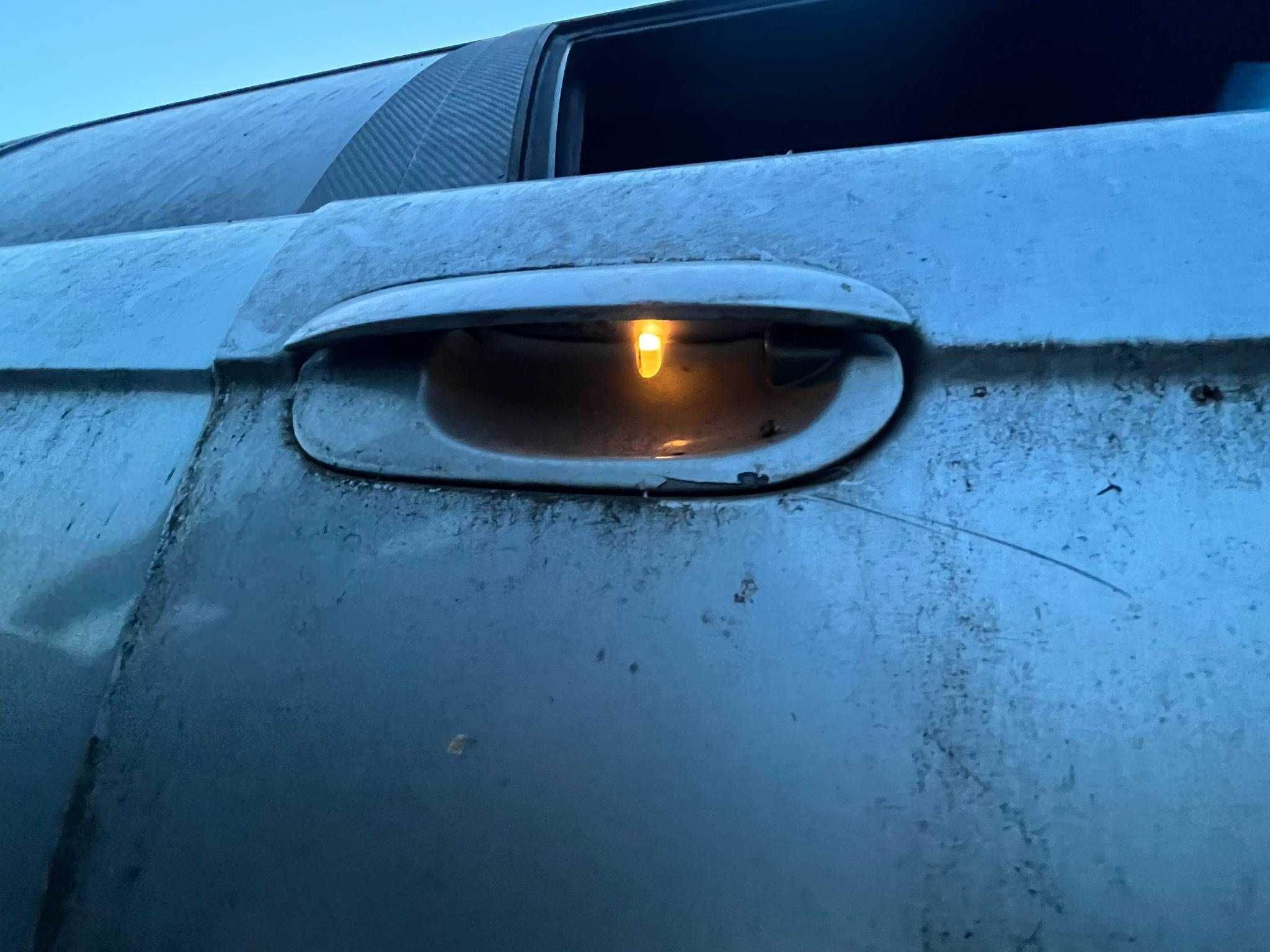 Бмв е38 728i на части(face)