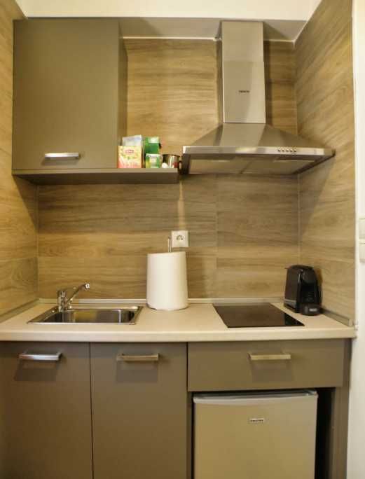 Дава се под наем Едностаен апартамент в Пловдив, Кючук Париж - 39 кв.м за 158.1 € - Снимка #2