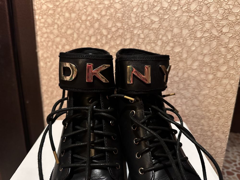 DKNY дамски обувки