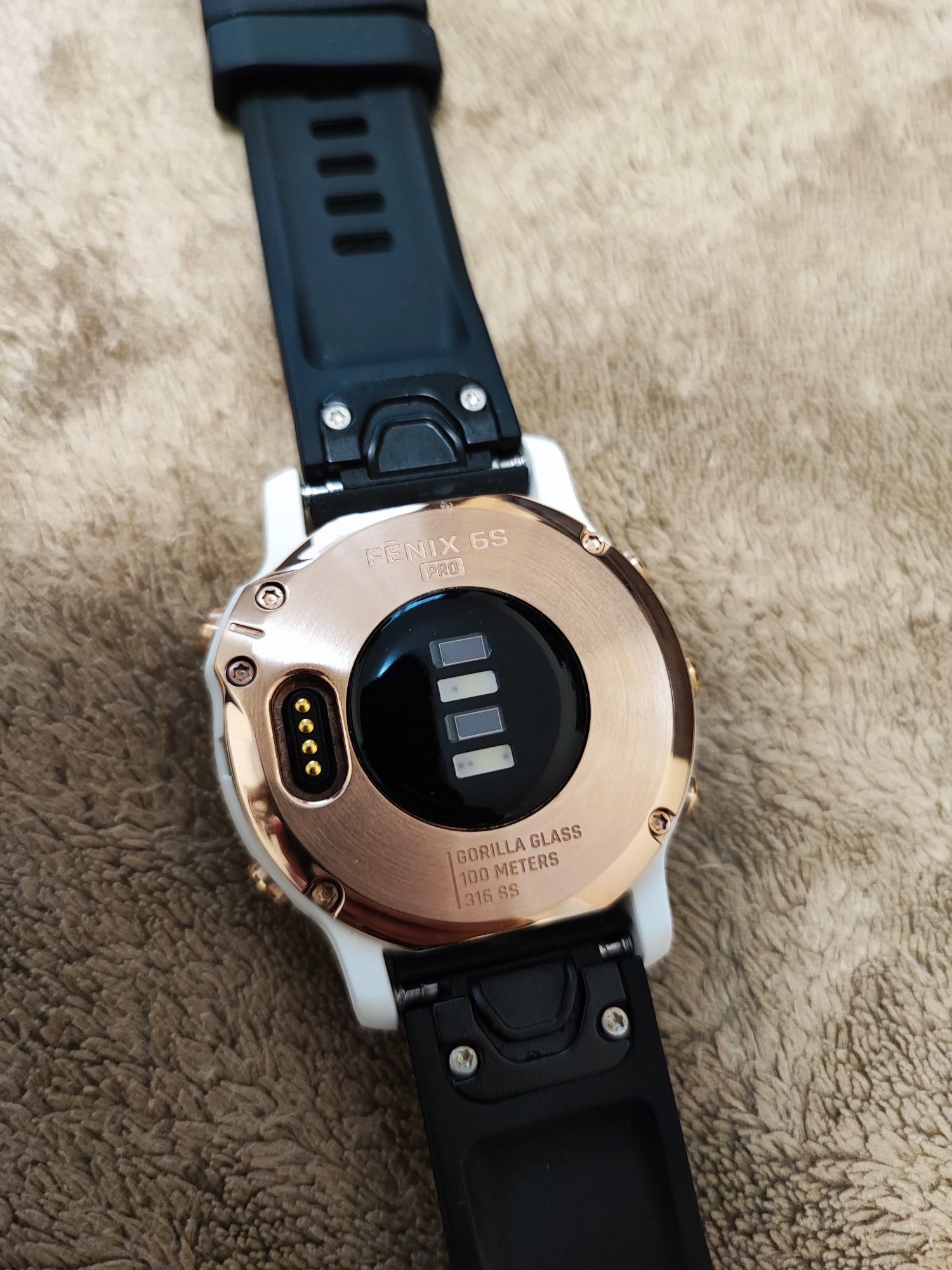 Часовник Garmin Fenix 6s Pro