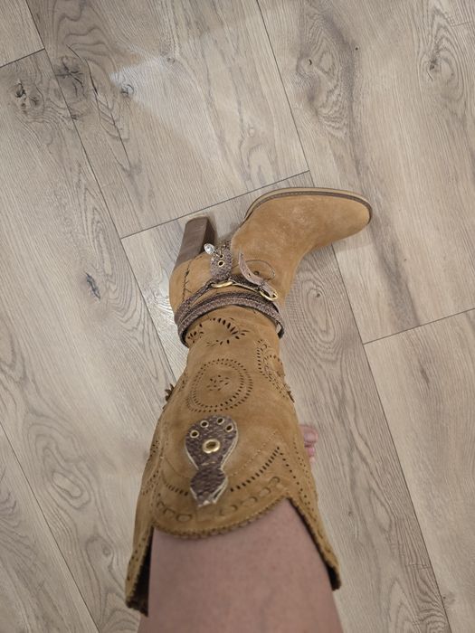 Cizme din piele naturală , 40