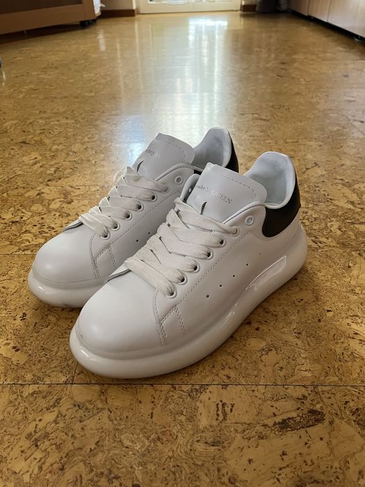 Alexander McQueen alb/negru