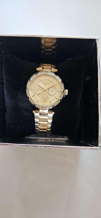 Стилен  дамски часовник