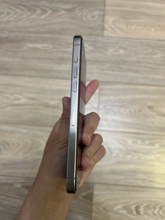 Iphone apple  15 PRO MAX 256G