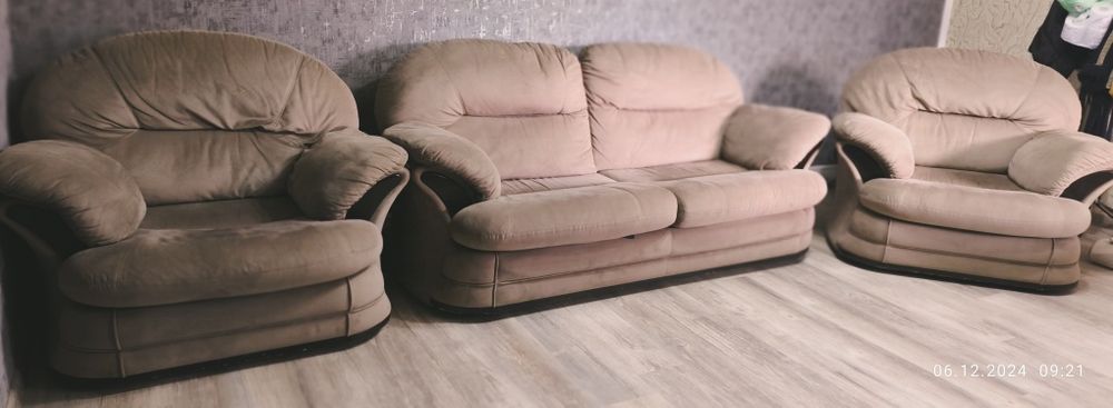 Мягкая мебель диван и 2 кресла Ариба