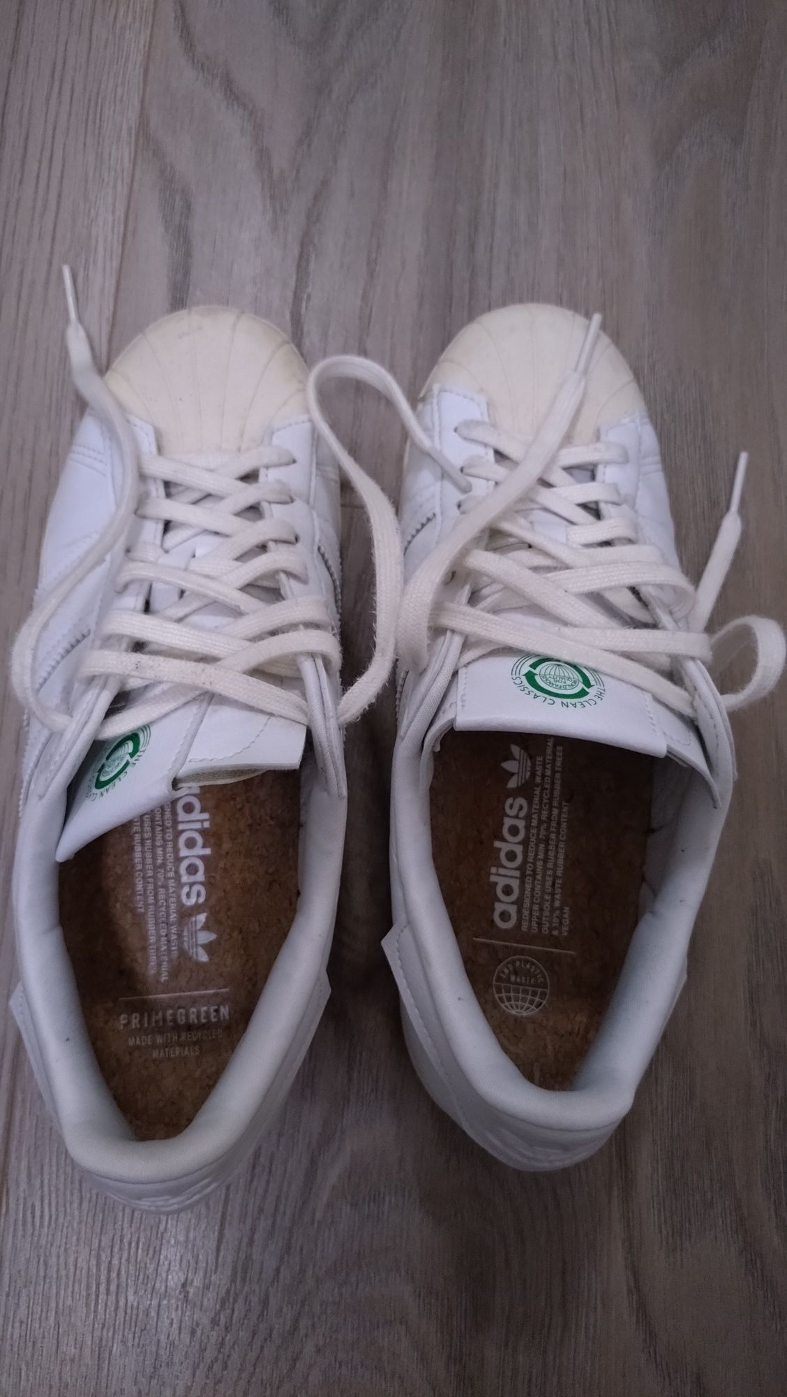 Бели кецове Adidas