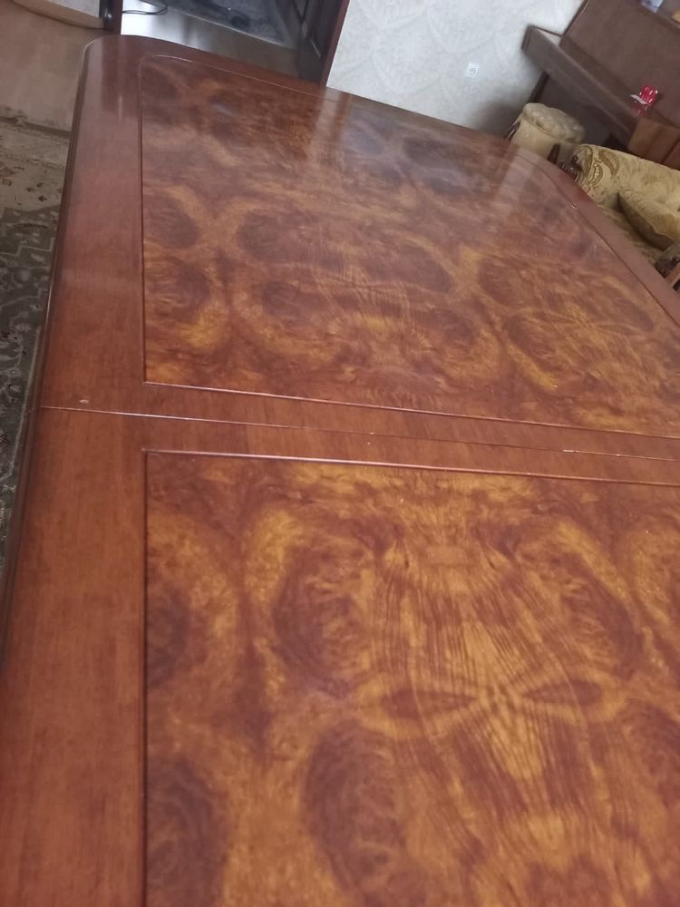 Продам большой стол для гостиной АСТАНА