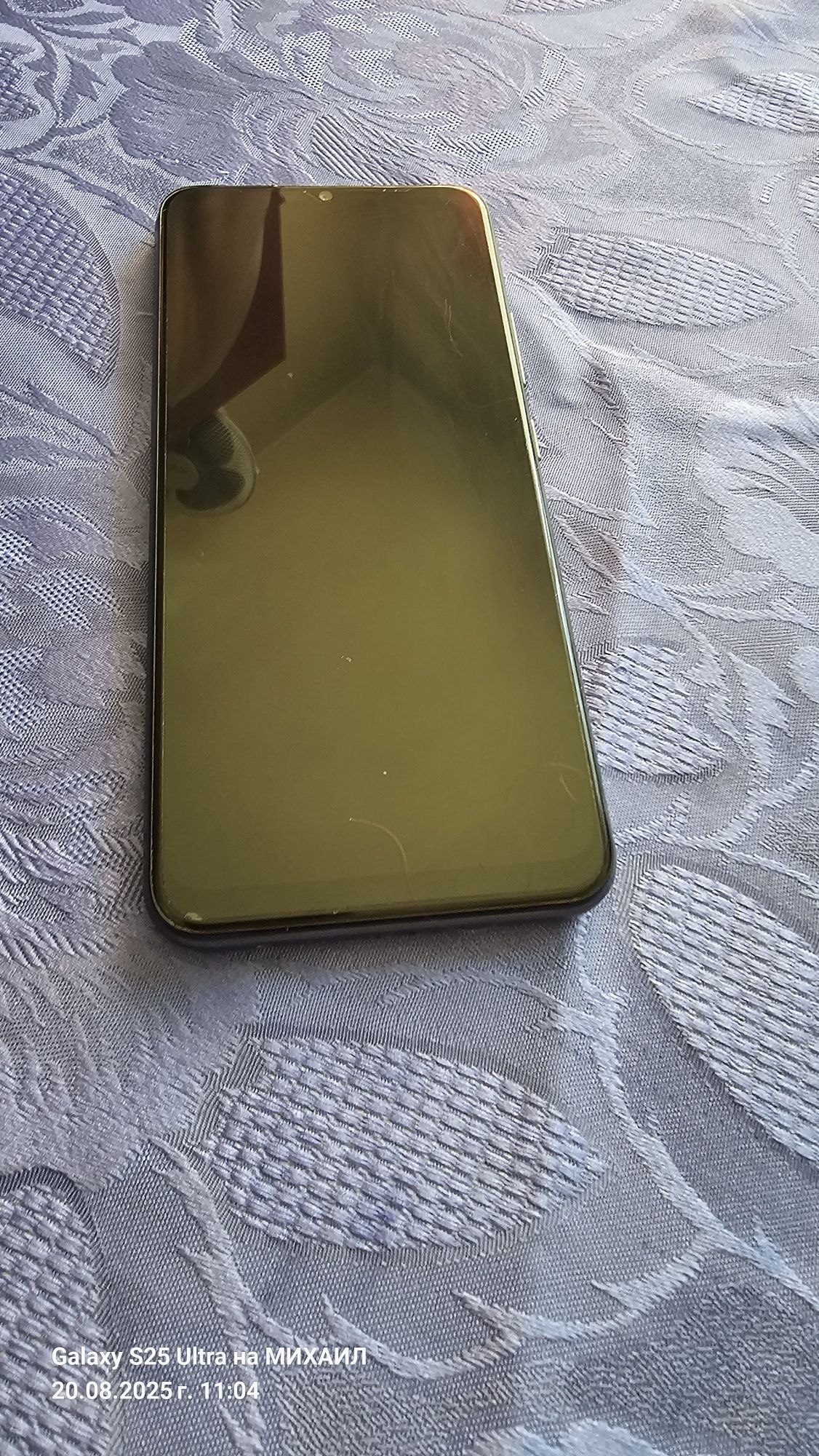 Телефон Realme C25Y
