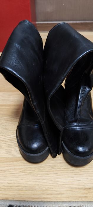 Дамски високи обувки с ток