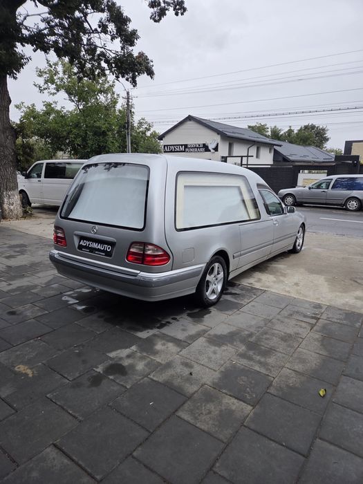 Mercedes e280 dric funerar