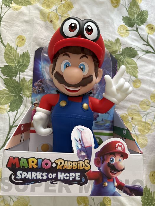 Игрушка Марио