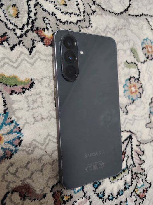 Samsung A56 ideal Yengi