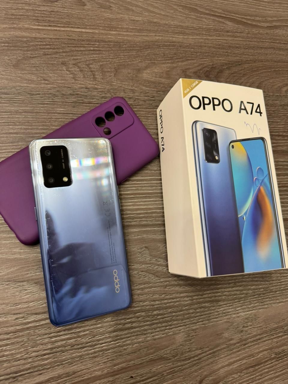 Продам смартфон Oppo A74 в хорошем состоянии