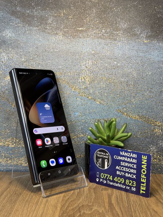 Samsung galaxy z fold 4/256gb/2 Ani Garantie Centrul de Telefoane/rate