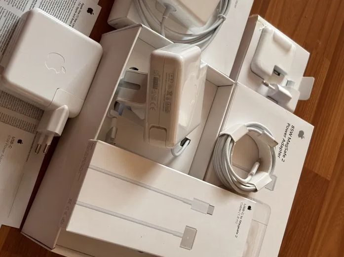 для макбука для Magsafe или для Type-c Зарядка, блок питания . .