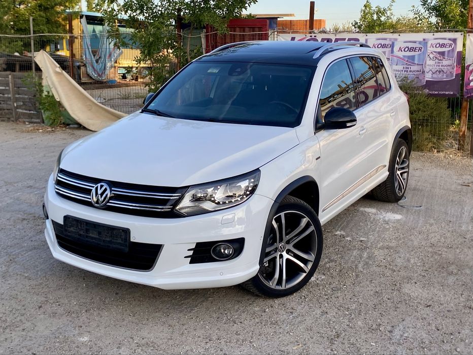 Volkswagen Tiguan / DSG / 4 Motion City Escape!