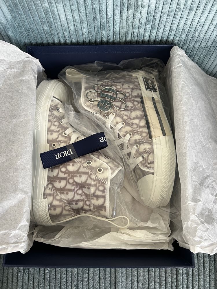 Кецове Dior B23