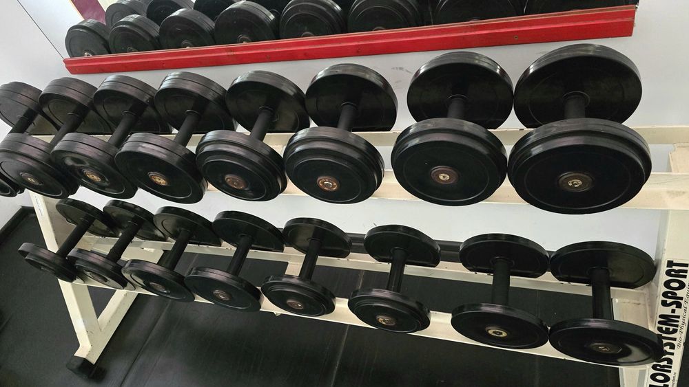 Ofer spre vânzare rastel&gantere