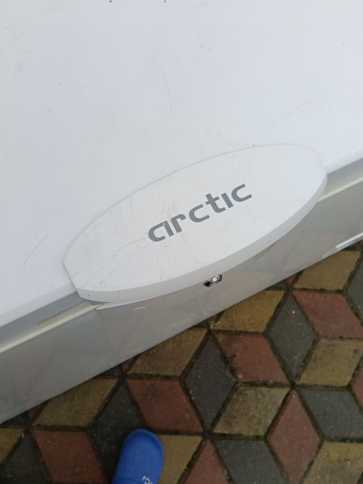 Vand lada frigorifica artic