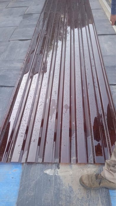 Продается поликарбонат 1 лист,