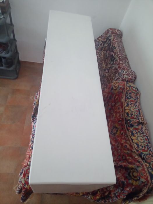 Comodă alba lemn masiv