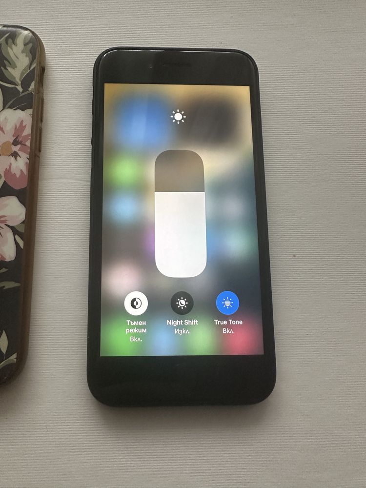 iphone se2 2020  като нов