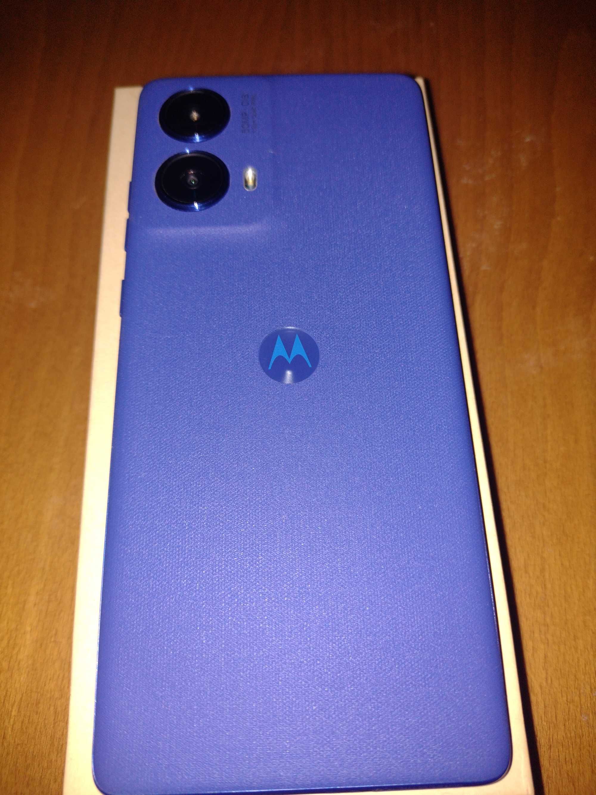 ЧИСТО НОВ Motorola G85 Cobalt blue с 2г. гаранция