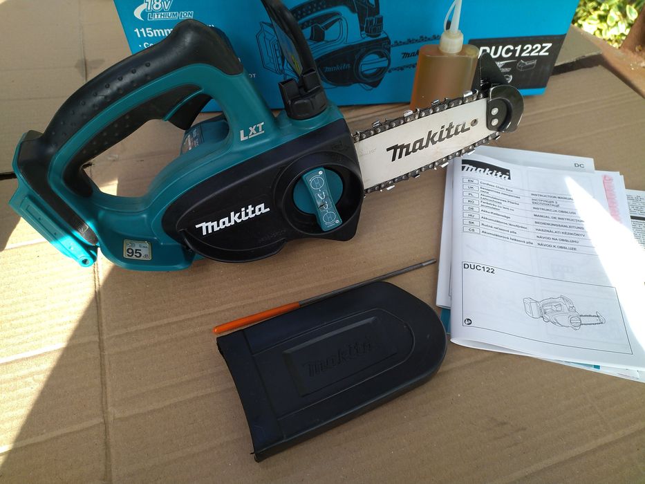 Акумулаторна резачка  Makita DUC122