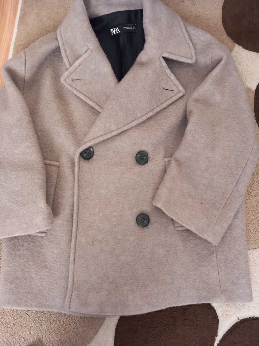 Палто zara в кафяво