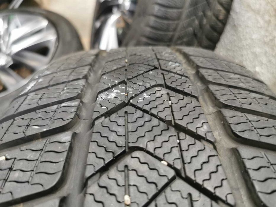 Jante Originale Vw Arteon / Passat .R 18 cu anvelope de iarna