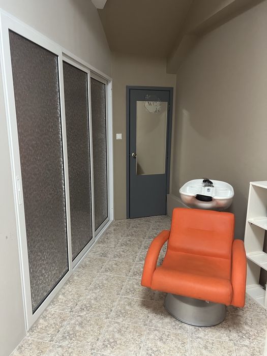 Дава се под наем  в Варна, Военна болница -  кв.м за 153 € - Снимка #1