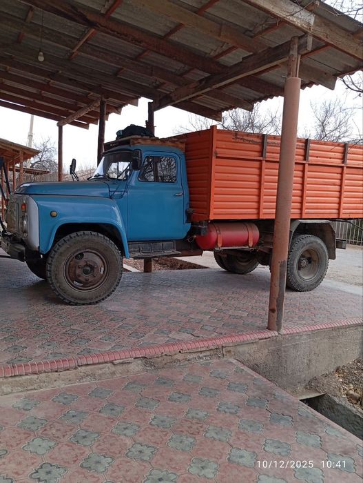Gaz 53 srochniy sotiladi 1989 yil ishga tayyor kelishilgan narxda soti