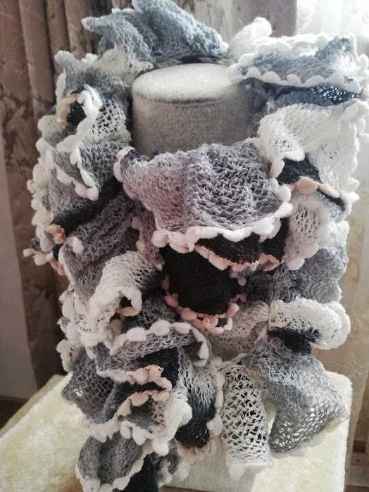 Esarfe diferite hand made