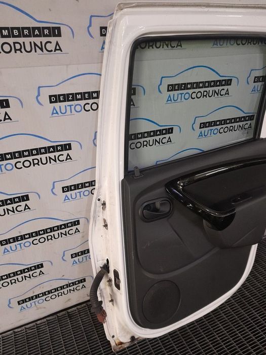 Usa Dreapta Spate Dacia Duster 2010 - 2013 SUV 4 Usi Alb (1103)