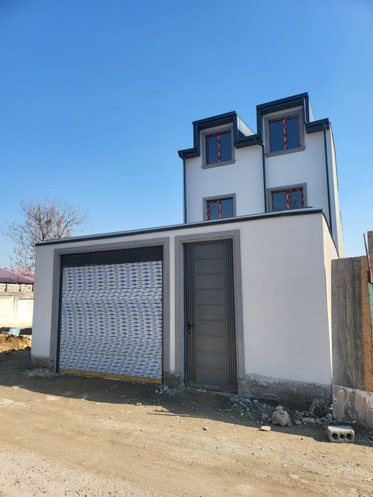 Яшнаобод т, Дустлик парки якинидаги уй сотилади