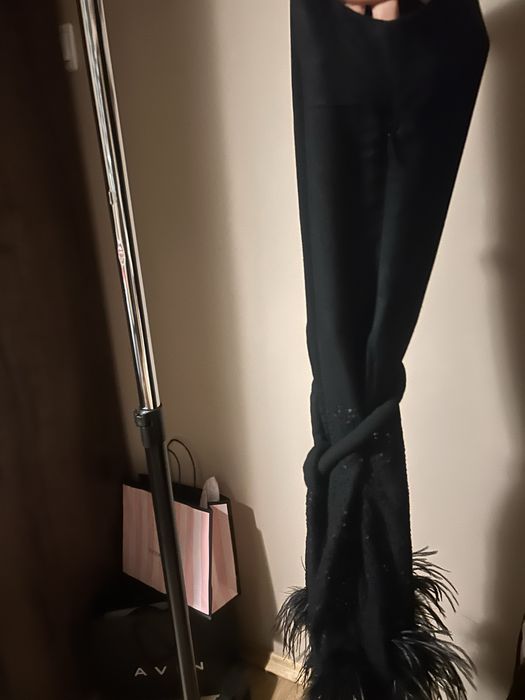 Официална рокля Roberto  Cavalli  с щраусови пера