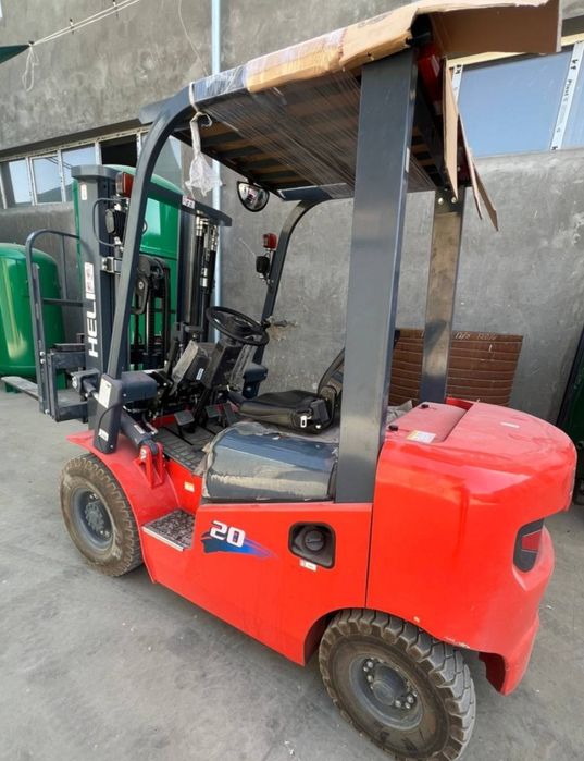 Вылочный погрузчик електрически кара подьёмник  heli kara elektro