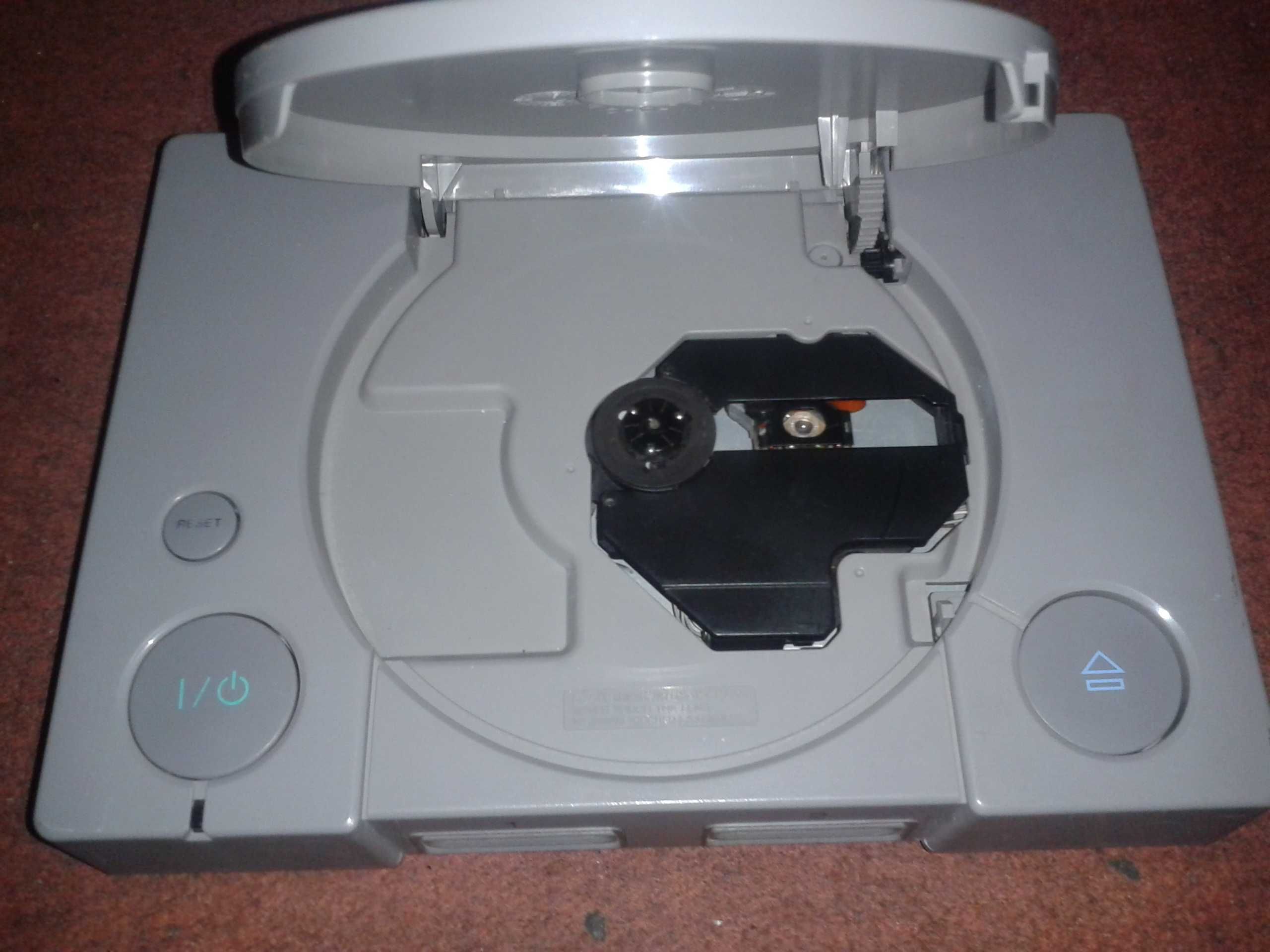 Отличная консоль Sony PS  1 . Есть скидка