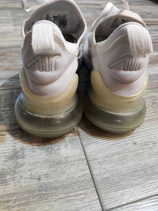 Маратонки Nike два чифта