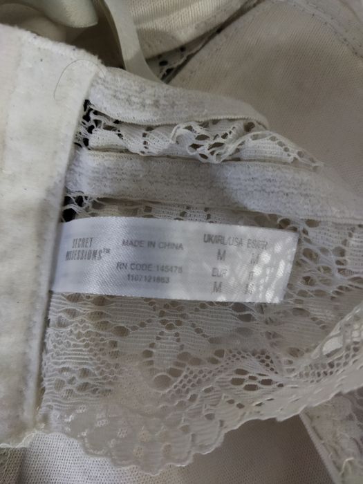 Sutien tip bustiera alb din dantela sexy mărimea M Secret Possesions